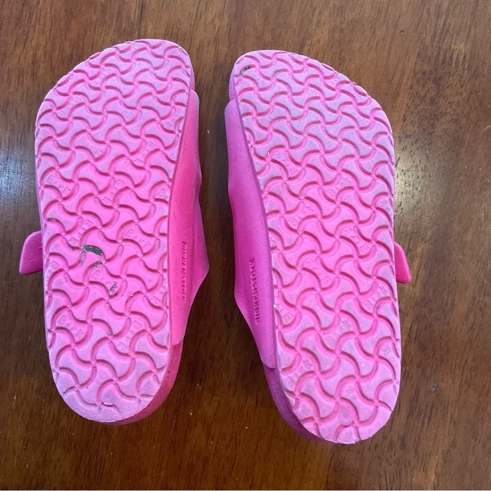 GUC Pink Birkenstock Sandals Size 31 - Picture 3 of 6